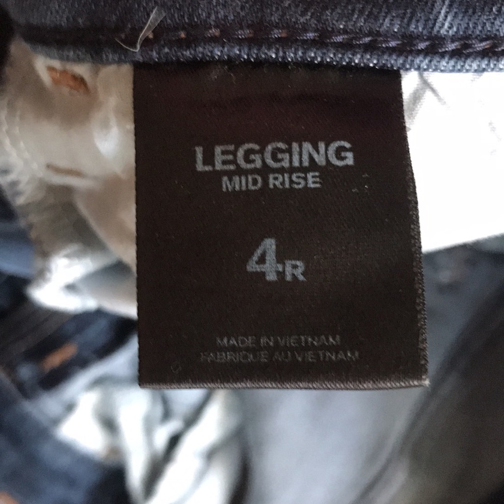 Mid Rise Express Jeans - Picture 2 of 2